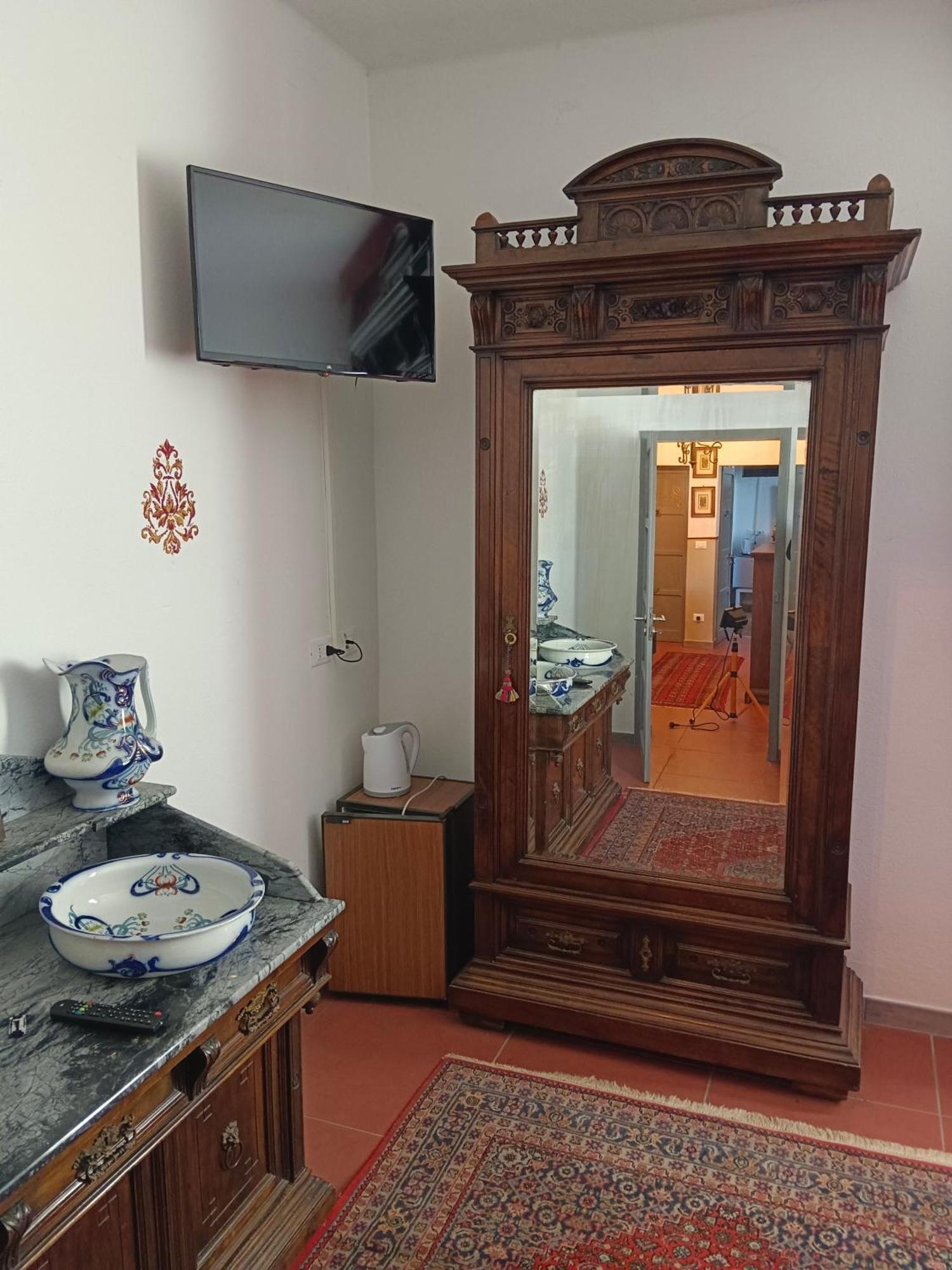 La Maison Rouge Crespellano Εξωτερικό φωτογραφία